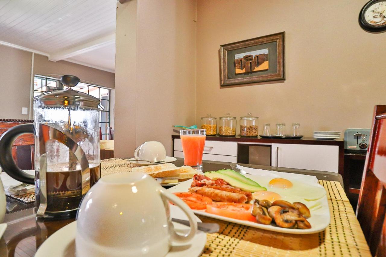 Sunbury Bed And Breakfast Йоханнесбург Экстерьер фото