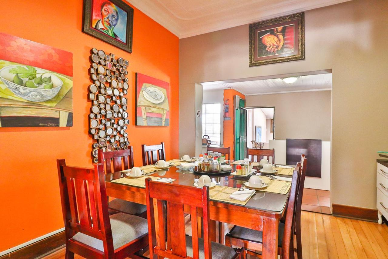 Sunbury Bed And Breakfast Йоханнесбург Экстерьер фото