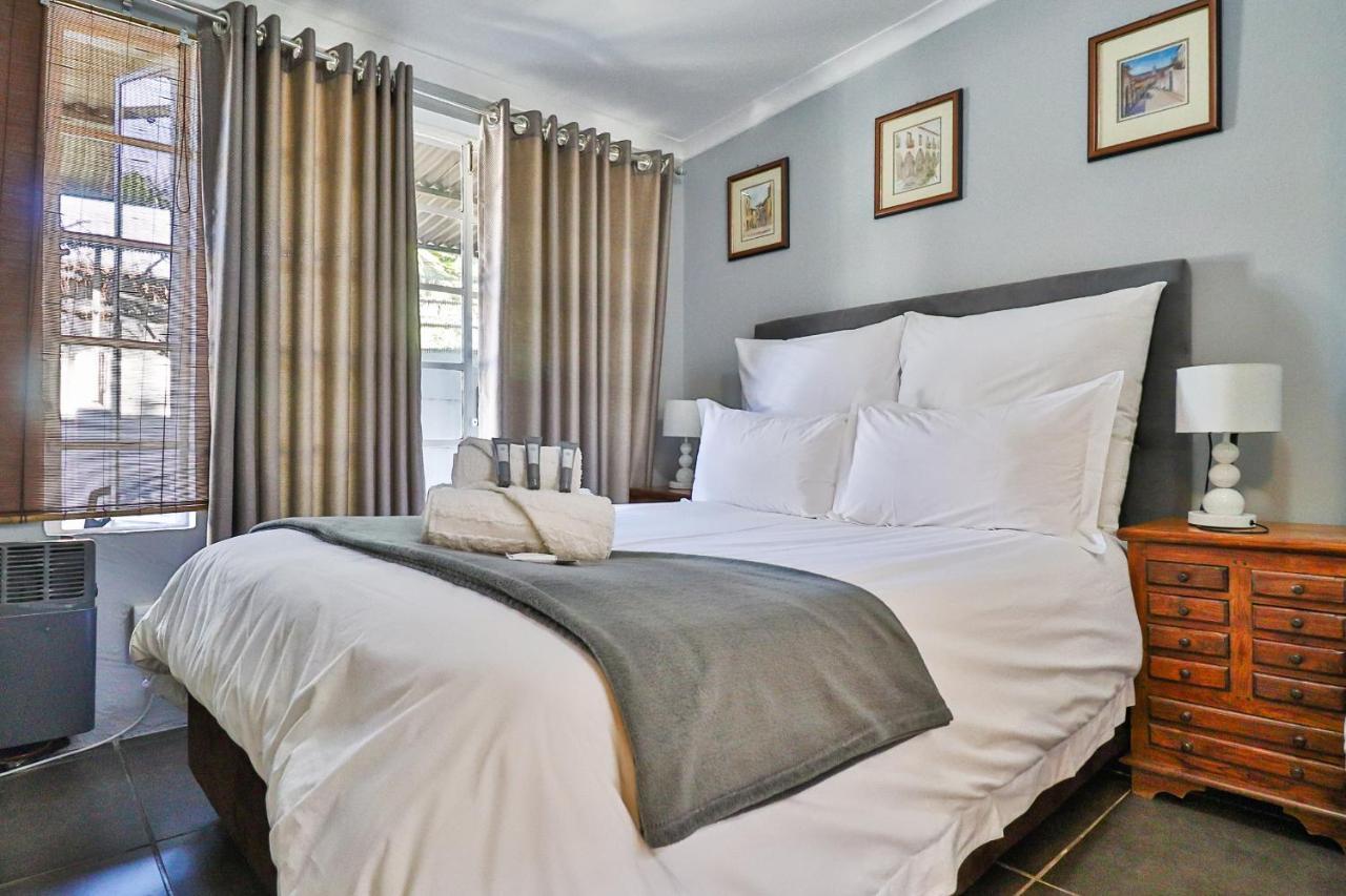 Sunbury Bed And Breakfast Йоханнесбург Экстерьер фото