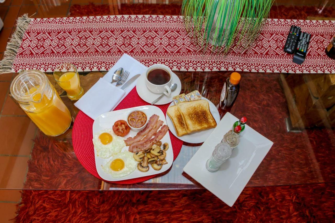 Sunbury Bed And Breakfast Йоханнесбург Экстерьер фото